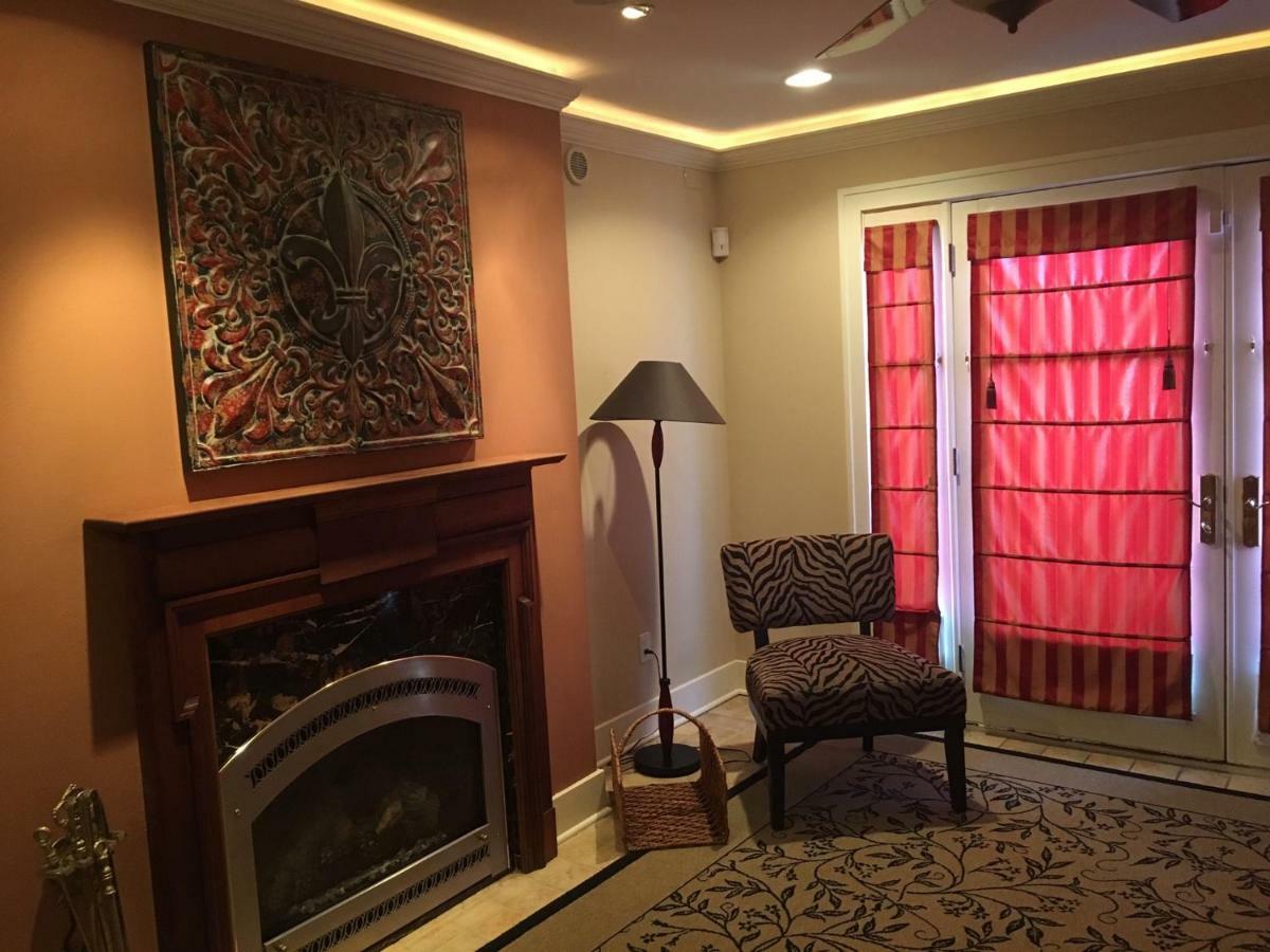 The Villa Bed & Breakfast (Adults Only) Tacoma Phòng bức ảnh